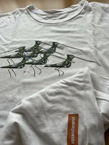 USA製 patagonia 半袖Tシャツ 染み込みプリント 鳥TEE パタゴニア Lsize