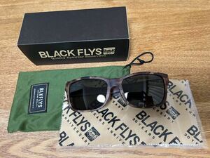 BLACK FLYS