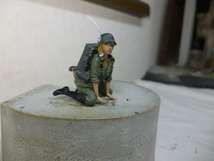 1/35ドイツSS女性兵士、レジン完成品４_画像2