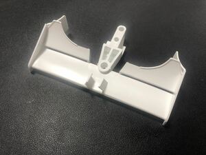 F103-026 F103 Переднее крыло (белое) (F103 / F104 / F1 / DD CAR, Tamiya Zen / Trg / Freedom)