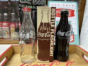 ★Coca-Cola Coke コカコーラグッズ ビンテージインテリア雑貨　ボトル型　懐中電灯　 フラッシュライト　箱入り