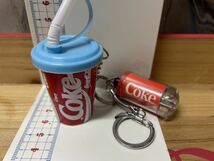 ★Coca-Cola Coke コカコーラグッズ ビンテージ雑貨 キーチェーン　紙コップ型　 COKE缶型　_画像3