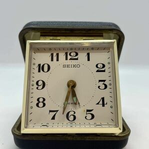 1円 １スタ SEIKO セイコー 2JEWELS トラベル クロック 手巻 目覚し 置時計 アンティーク 稼働品の画像1