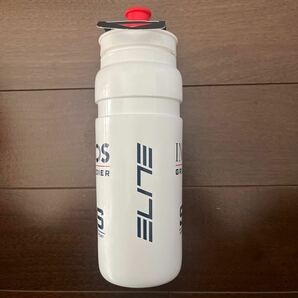 Elite Fly Team Bottle 750ml Ineos Grenadier White(エリート フライ チーム グレナディア ホワイト)PINARELLO DOGMA(ピナレロ ドグマ）の画像2