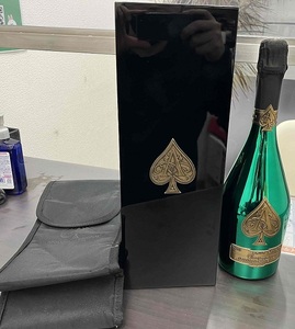 ★ARMAND DE BRIGNAC アルマン・ド・ブリニャック マスターズ グリーン シャンパン 750ml 12.5% 箱付き★ 未開栓 ★傷あり