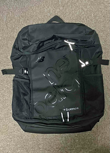 ★【廃版！！】new blannce（ニューバランス）　トップローディングバックパック　V2　ベーシック　35L　LAB35609-BK　中古美品★