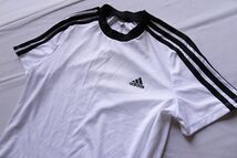 adidas/アディダス/半袖Tシャツ/フィット感/黒3本ラインテープ/ロゴプリント/スポーツ/白/ホワイト/Mサイズ(4/19R6)_画像6