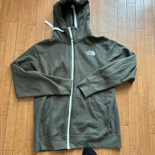 THE NORTH FACE パーカー