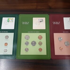 0401U105 世界のコイン コインシート 硬貨 おまとめ ユーゴスラビア アイスランド マレーシア パナマ ソロモン諸島 マルタ島 等の画像4
