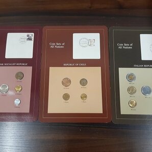 0401U105 世界のコイン コインシート 硬貨 おまとめ ユーゴスラビア アイスランド マレーシア パナマ ソロモン諸島 マルタ島 等の画像5