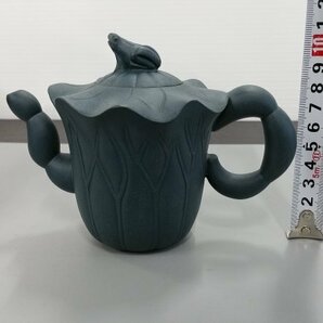 0401S65 工芸品 陶芸 中国 茶道具 急須 蛙の画像10