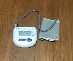 CITIZEN 電子血圧計 シチズン CH-453F