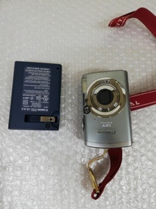 Canon キヤノン IXY DIGITALイクシーデジタル 800IS コンパクトカメラ 4×IS 5.8-23.2mm 1:2.8-5.5 動作未確認　現状品1BTW3D