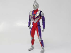 ウルトラアクト ウルトラマンティガ マルチタイプ フィギュア 　＃205