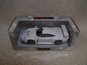 UT-models 1/18 ポルシェ 911 GT1 UTモデル 未展示未使用