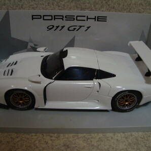 UT-models 1/18 ポルシェ 911 GT1 UTモデル 未展示未使用の画像4