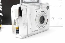 ★極上美品★ フジフイルム FUJIFILM EXILIM FinePix A500 単三乾電池駆動 ★元箱付き★ コンパクトデジタルカメラ #VA17070080_画像6