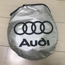 AUDI オリジナルサンシェード新品未使用 　シルバー_画像2