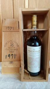 ザ・マッカラン　THE MACALLAN 25年　古酒　アニバーサリー・モルト　1971年　43％　750cl　未開栓　木箱付き　