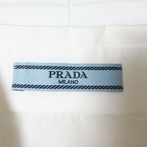 美品 19SS PRADA プラダ ラバーロゴ ワッペン フリル 長袖 シャツ ブラウス サイズ36 ホワイト ◆の画像3