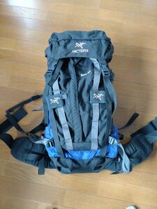  Arc'teryx BORA40 backpack 