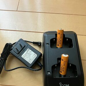 ICOM 充電スタンドセット　BC-200 BC-186 BP-260 充電器 無線機トランシーバー