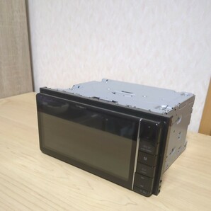 カーナビ カロッツェリア AVIC-RW812-D フルセグ/DVD/SD/Bluetooth 動作未確認ジャンク扱いの画像1