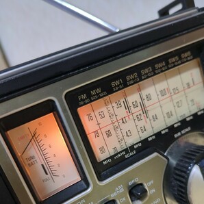  NATIONAL Panasonic COUGAR 101 RF-1010 乾電池駆動にてラジオ ラジオ視聴できました Volumeツマミガリ音少しでます 当時物現状品の画像2