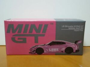 ★MINI GT 1/64　 LB-シルエット ワークスGT 日産 35GT-RR　パションピンク　　418★