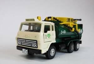 1/55 Diapet T-16 Isuzu truck septic tank truck cleaning department ( Tokyo Metropolitan area ) truck Yonezawa minicar 