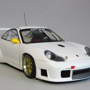 即決♪オートアート 1/18 ポルシェ 911 GT3R (996) ホワイト AUTOart PORSCHE ミニカーの画像1