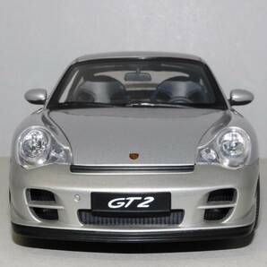 即決♪オートアート 1/18 ポルシェ 911 996 GT2 2002 AUTOart PORSCHE パフォーマンスシリーズ ミニカーの画像2