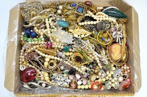 1 jpy ~ accessory 130 point and more set sale approximately 1.6kg necklace brooch etc. possible to use accessory many various [fui]