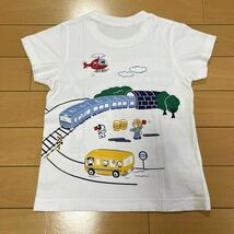 人気★familiar／ファミリア★半袖Tシャツ おはなしTシャツ 100 ファミちゃん 乗り物_画像2