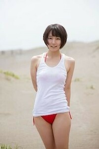 吉岡里帆 A4 Photo 1354