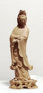 廃業された仏壇屋さんからの初だし　木彫りの聖観音菩薩立像