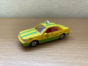 トミカ　日産　ブルーバード　タクシー　No51　1988年モデル　日本製　tomica NISSAN BLUEBIRD TAXI