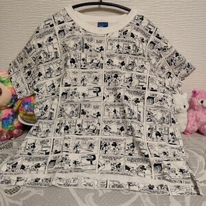 美品☆ディズニー　ミッキー＆ミニー　アメコミ半袖Ｔシャツ　130cm