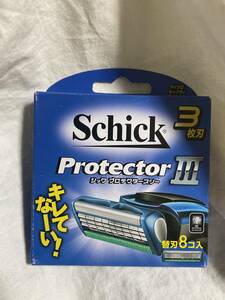 大人気 Schick protector シック プロテクター スリー 替刃 8個 三枚刃 男子 脱毛 髭剃り メンズ 男性 ボーイズ 剃刀 お得 激安 処分c