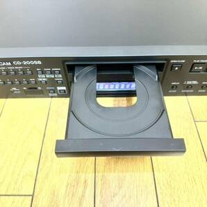 TASCAM CDプレーヤー 業務用 SD/SDHCカード・USBメモリー対応 CD-200SB ① の画像3