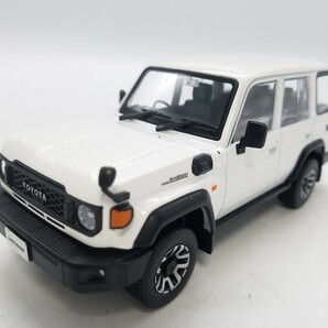 トヨタ LAND CRUISER ミニカー ☆040☆ スーパーホワイトⅡ ☆非売品☆ カラーサンプル TOYOTA ランドクルーザー ランクル コレクションの画像2