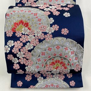 袋帯 美品 秀品 振袖向き 桜 幾何学 金銀糸 唐織 紺色 六通 正絹 【中古】