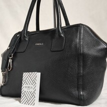 美品 フルラ 2way トートバッグ ショルダー 本革 シボ革 レザー FURLA 黒 ビジネス ブリーフケース メンズ 大容量 A4 肩掛け 斜め掛け 鞄_画像1