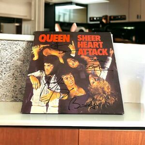 Queenクイーン Freddie Mercuryフレディ・マーキュリー Brian Mayブライアン・メイ Roge... 直筆サイン入り LP レコード 送料無料