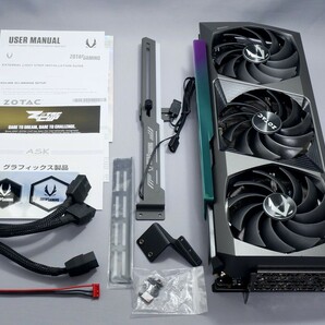 ZOTAC GAMING GeForce RTX 3090 Ti AMP Extreme Holo 24GB GDDR6Xの画像1