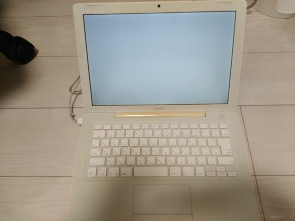 MacBook(13インチ,Late2006) ジャンク品