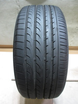 中古タイヤ　245/35R20　ヨコハマ　BluEarth RV-02　9分山　2021年式　1本_画像1