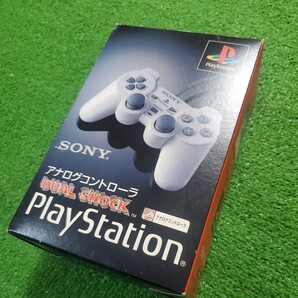 SONY ソニー PlayStation プレイステーション PS PS1 コントローラー アナログコントローラ 動作確認済み SCPH-1200 箱説 箱 説明書の画像9