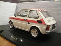 ★MCGモデルカーグループ1/18 FIAT126 アバルト仕様 白／赤チェッカー☆フィアット126_画像4