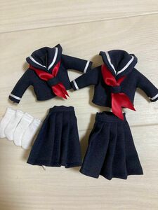 リカちゃんセーラー服　お得な　双子コーデ　81
